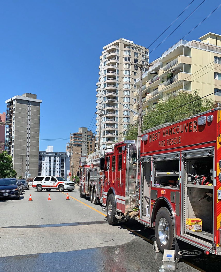 West Vancouver fire department responds to electrical fire on
