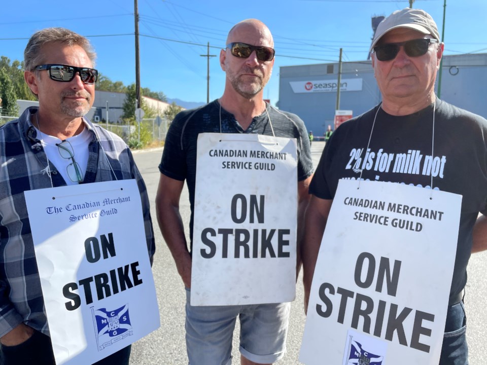 Seaspan strike 3 guys