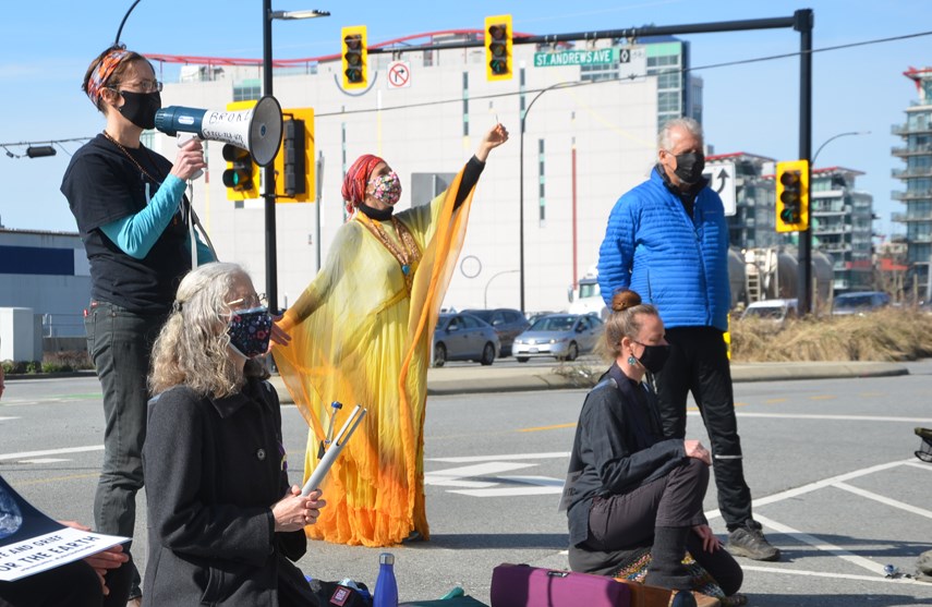 Interfaith protest web