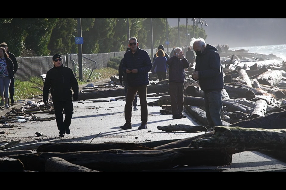Powerful overnight winds left a big mess at West Vancouver’s Centennial Seawalk, with crews working to clean up debris through the day. 