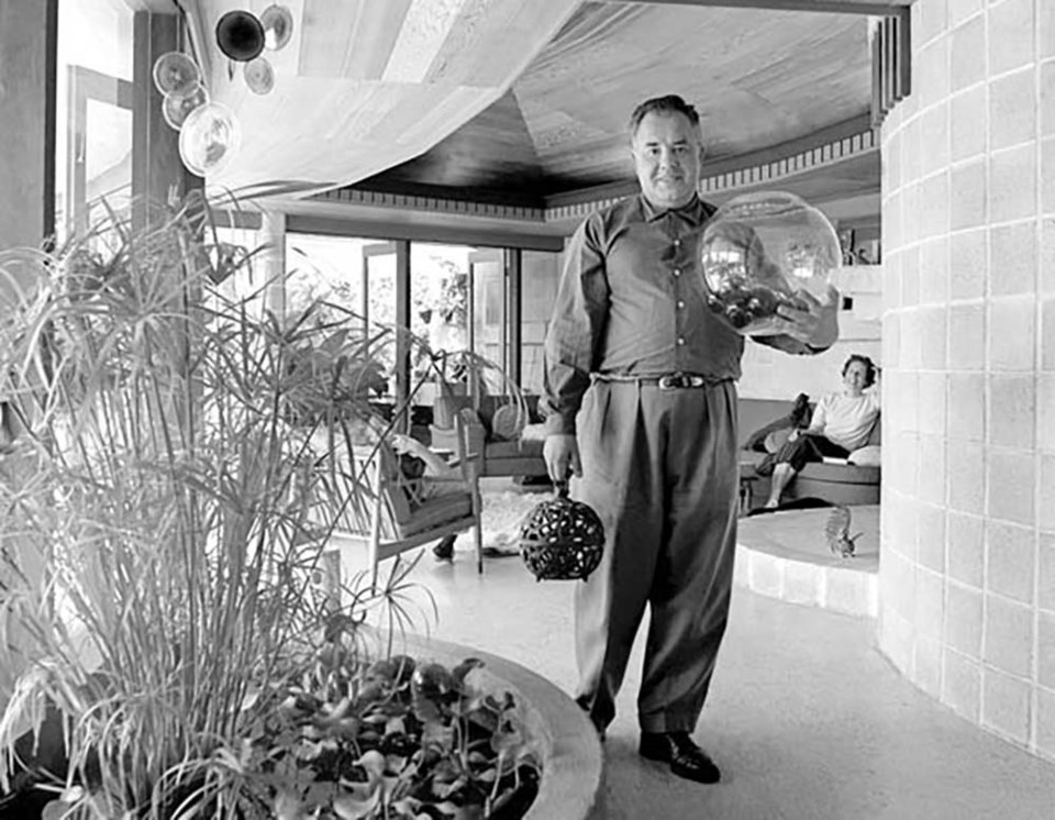 679820-fred-hollingsworth-in-trethewey-residenceweb