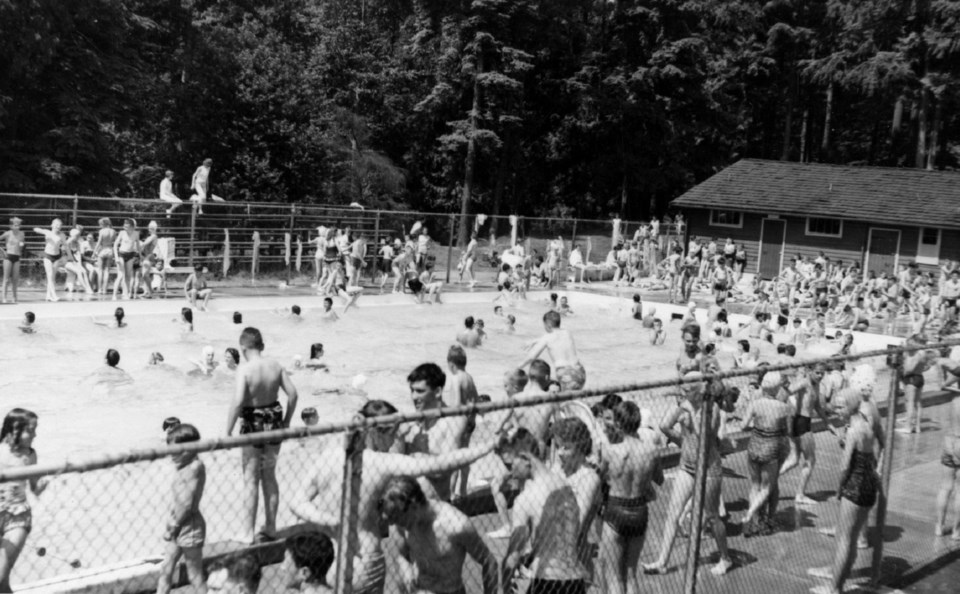 mahon-swimming-pool