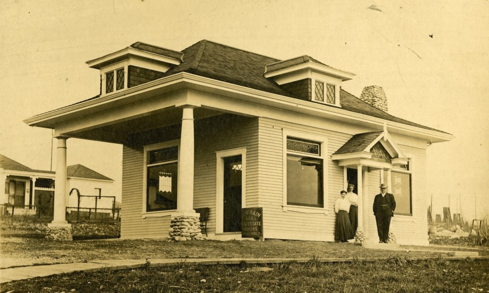 real-estate-office