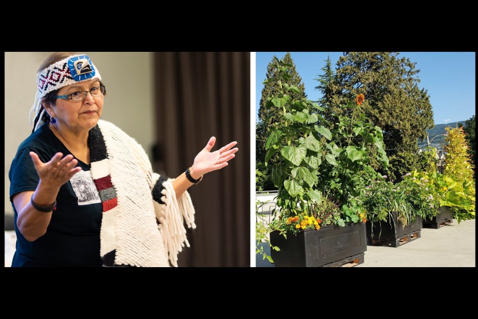 The West Vancouver Memorial library's garden has been honoured with a  Sḵwx̱wú7mesh (Squamish) name, given by Chief Janice George. 