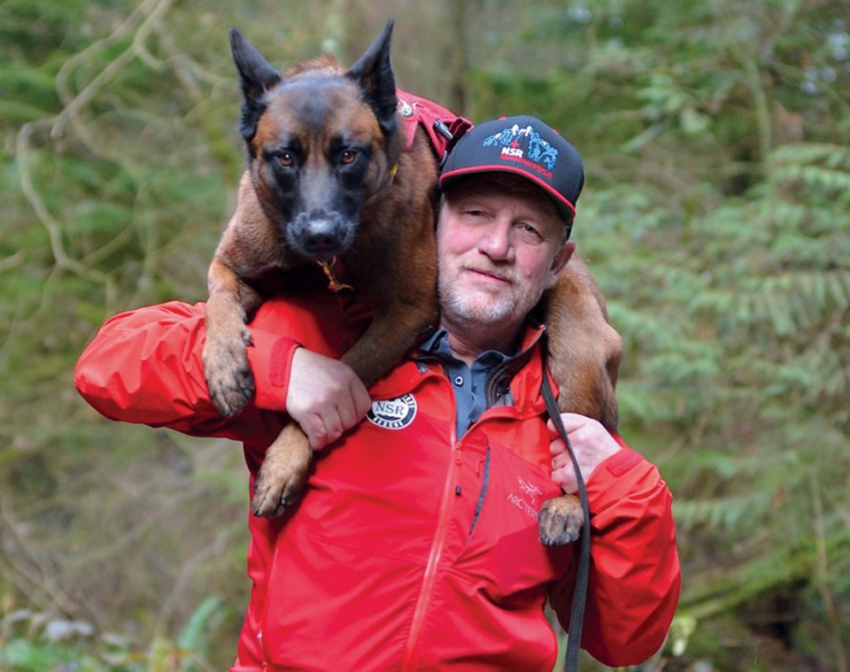 NS Rescue dogs Roger Bean and Chloe WEB PM