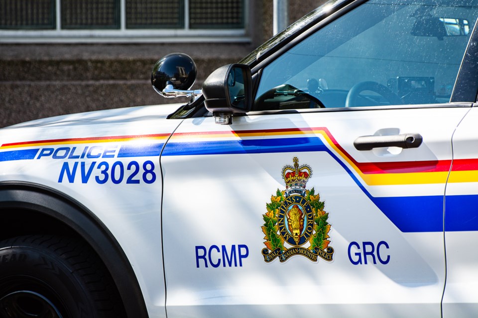 24-4-19-north-vancouver-rcmp-car-door