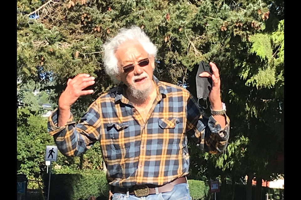 Environmental activist and scientist David Suzuki addressed a crowd of NDP campaign volunteers in West Vancouver's John Lawson Park on Thursday.