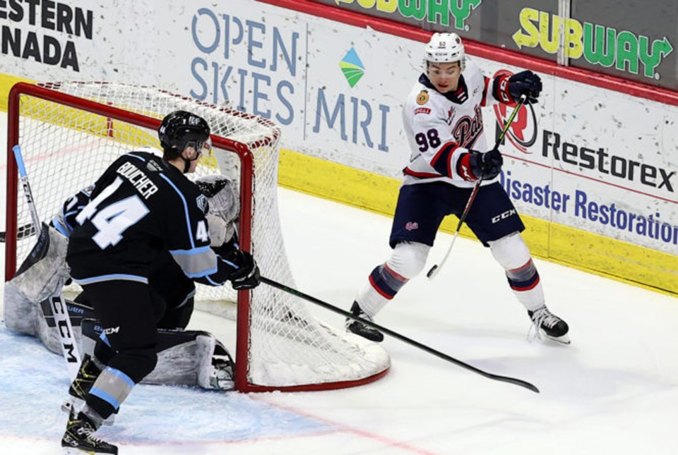 Connor Bedard April 3- credit Keith Hershmiller Regina Pats - web