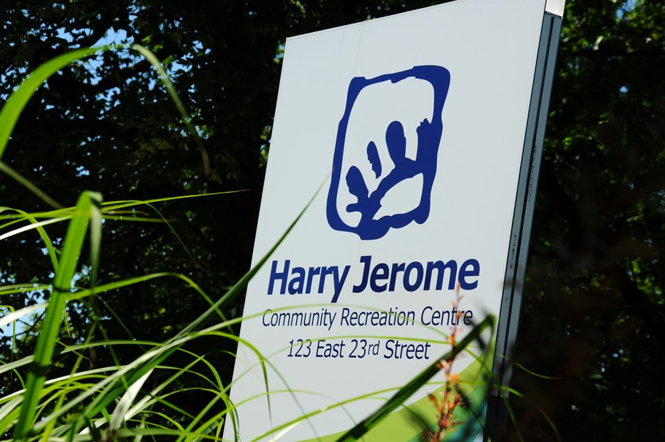 Harry Jerome Rec Sign 6