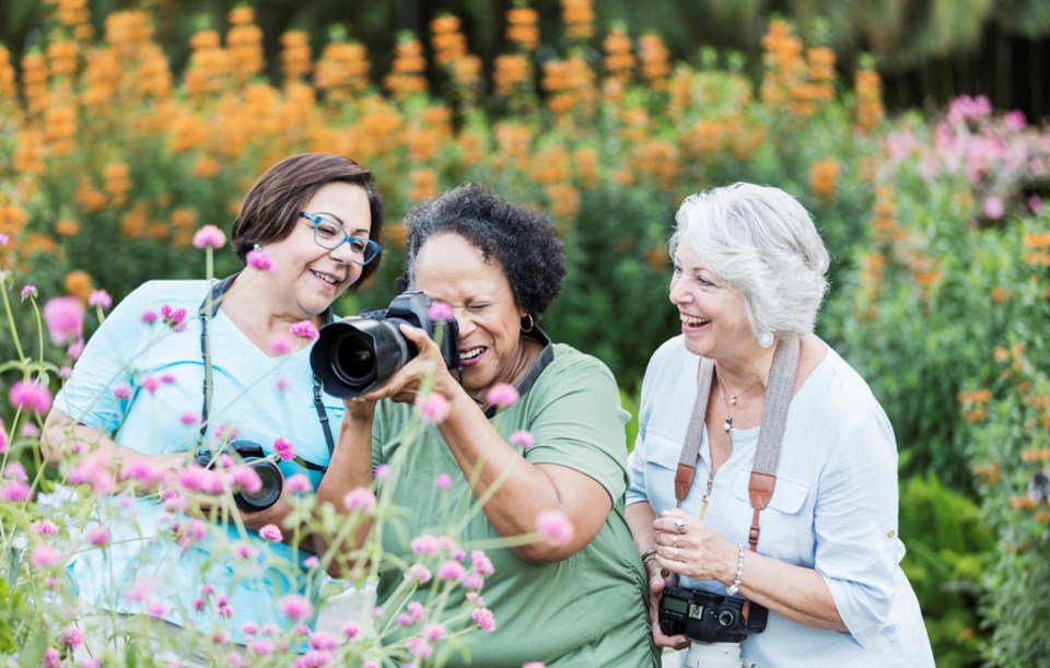 Seniors learning kali9 E Getty Images-1203477451 WEB