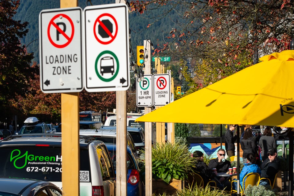city-of-north-vancouver-parking-plan-lonsdale-street-signs