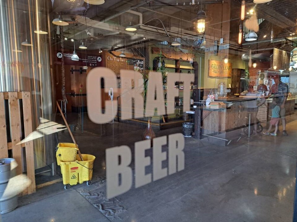 greenleaf-brewing-closing-lonsdale-quay