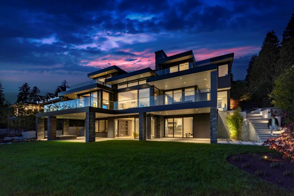 A five-bedroom, eight-bathroom three-year-old house at 2550 Rosebery Ave. in West Vancouver sold Oct. 21, 2022, for $7.77 million after 28 days on the market. | Zealty.ca


