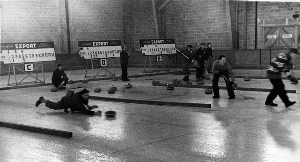 web1_curling-at-capilano-club