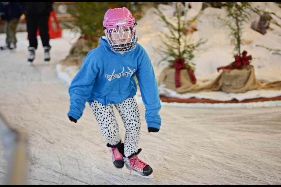 Ridgeway Elementary students got the first skate of the season on Friday. | Nick Laba / North Shore News 