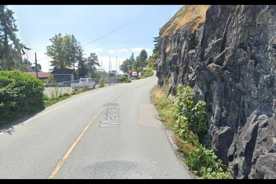 This section of Marine Drive in West Vancouver will be closed this week for work to reduce rock fall risk. It will open to single-lane traffic next week. | Google Maps 