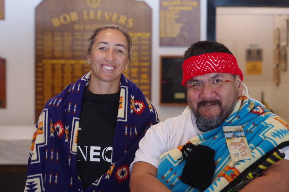 Black Ferns player Sarah Hirini joins the Squamish Nation's Francis Nahanee in a blanket ceremony. | Craig Slay 