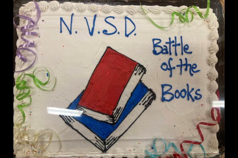 Dorothy Lynas Elementary took home a cake and a trophy after being crowned grand championship winners of the 2023 Battle of the Books. | Myriam Dumont 
