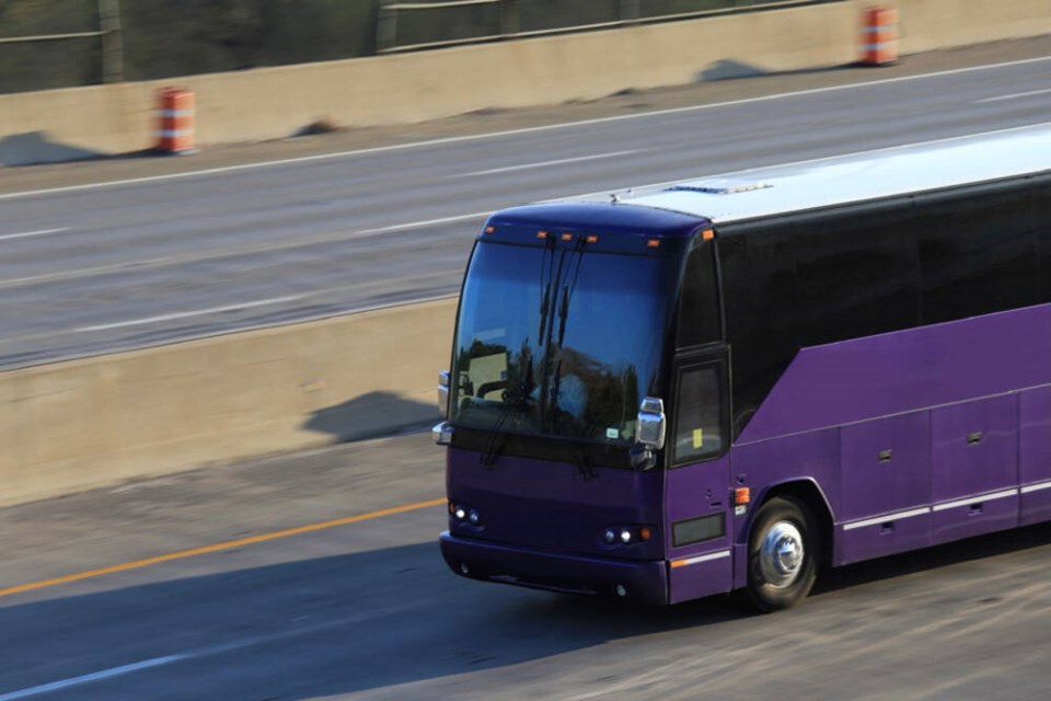 web1_charter-bus-getty-web