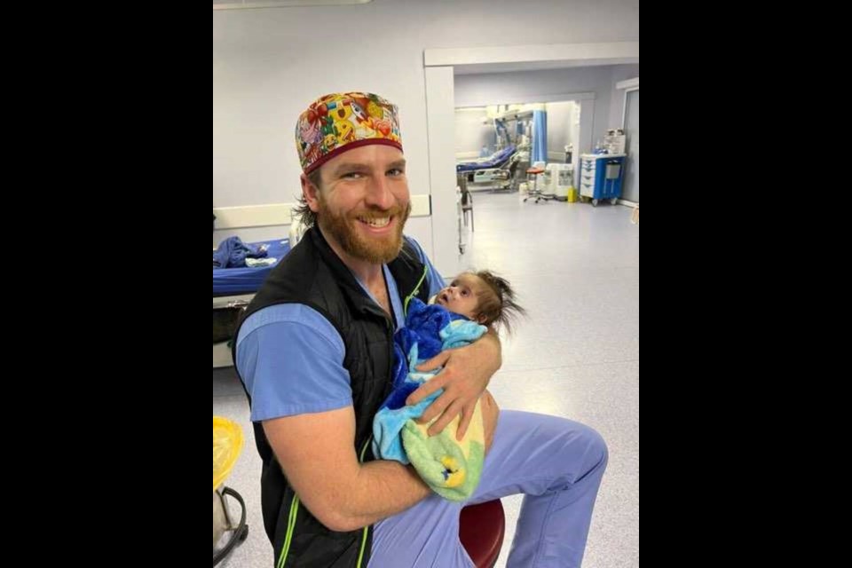 Ian MacKay provides care for a young girl with congenital heart disease in Iraq, October 2022.| Courtesy of Ian MacKay 