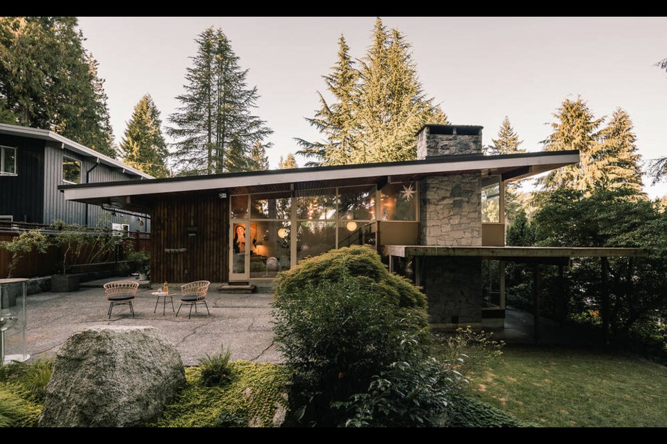 The "Starlet House" was designed by B.C. architect Gordon Hartley, who modelled it after Richard Neutra’s never-built Case Study House #6. | Yan Timo