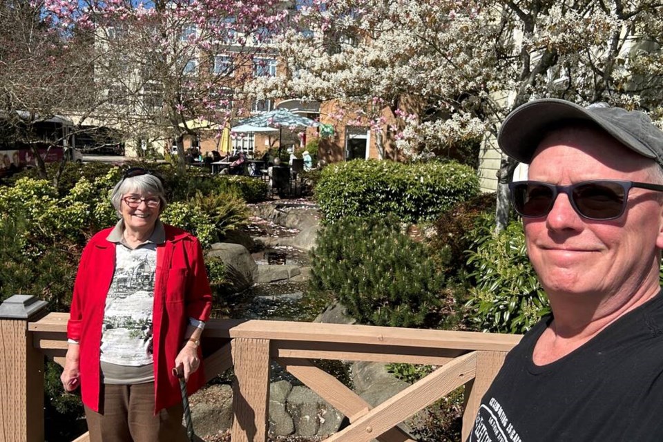 web1_north-vancouver-seniors-assisted-living-ending-dean-and-lorene-mackie