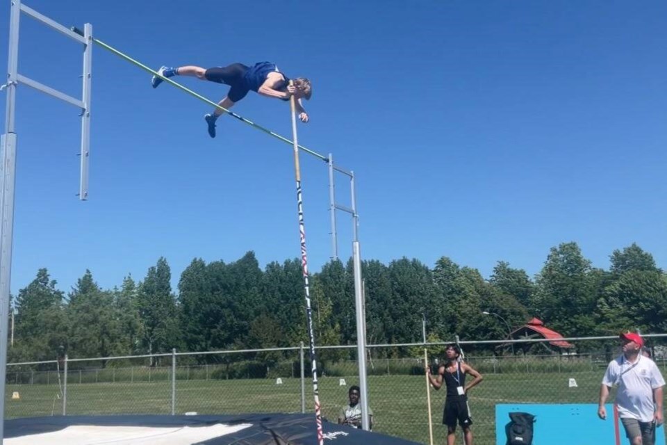web1_william-millard-2025-track-and-field-provincial-pole-vault-champion