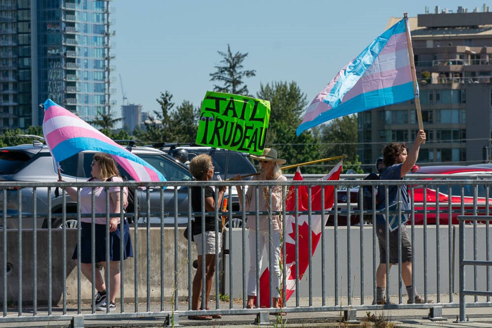 web1_north-vancouver-overpass-jail-trudeau