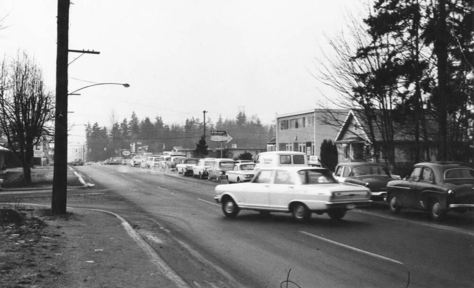 web1_time-traveller-monova-capilano-traffic