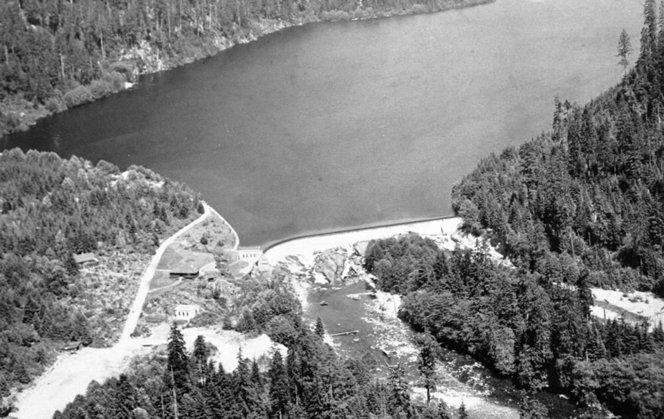 web1_time-traveller-monova-seymour-dam