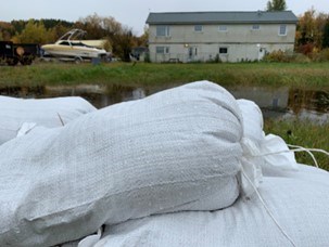 kenora sandbag photo