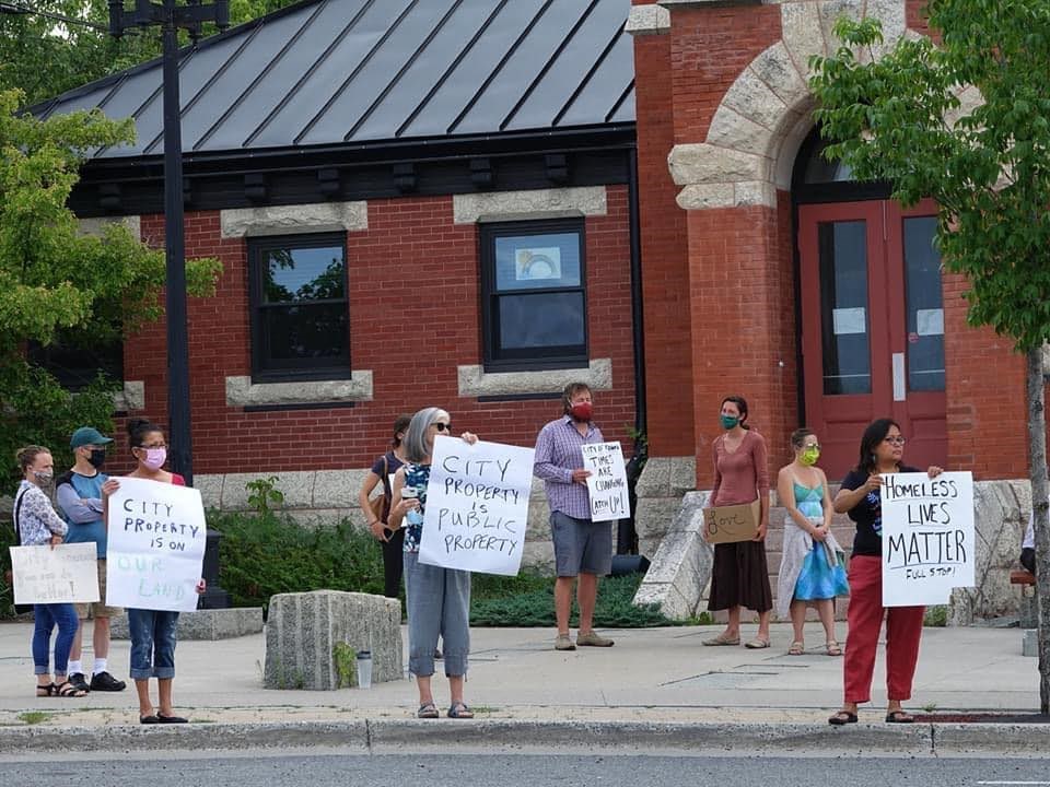 kenora-moving-forward