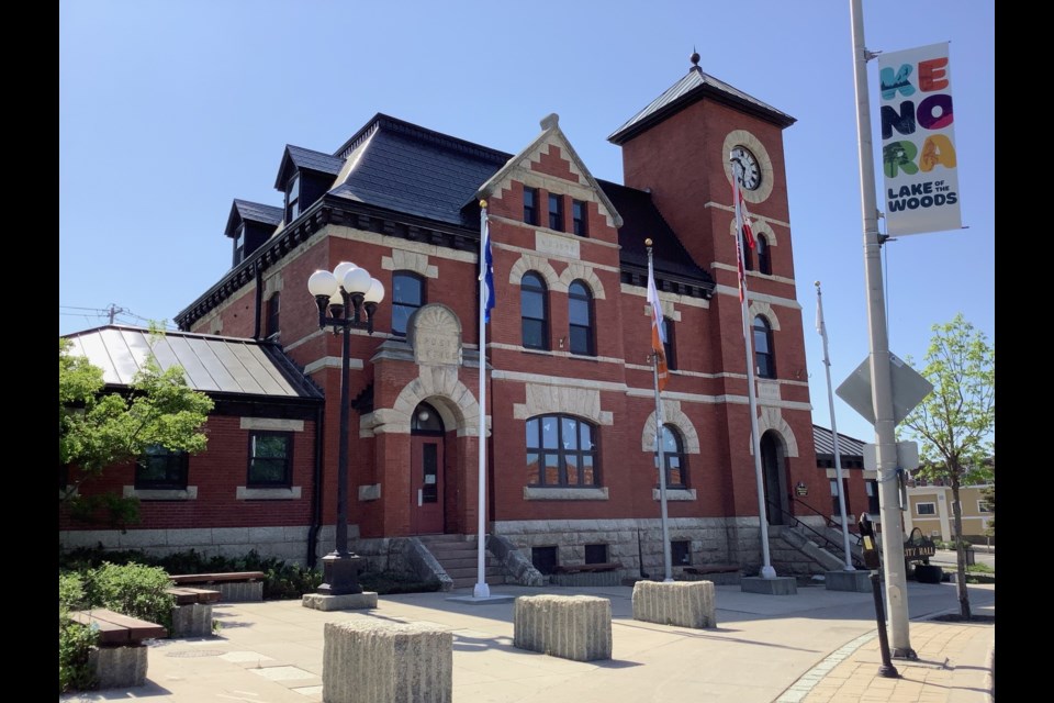 Kenora City Hall (Photo by Anna Shih)