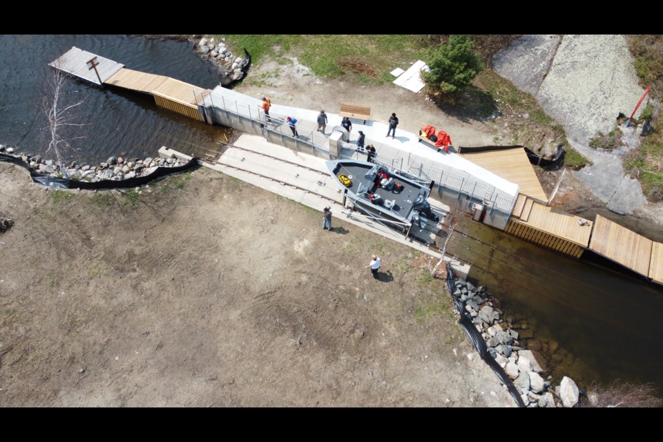 Turtle Portage Marine Railway
(courtesy MNRF)