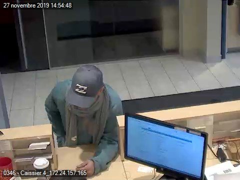 National Bank of Canada |  Suspect at teller