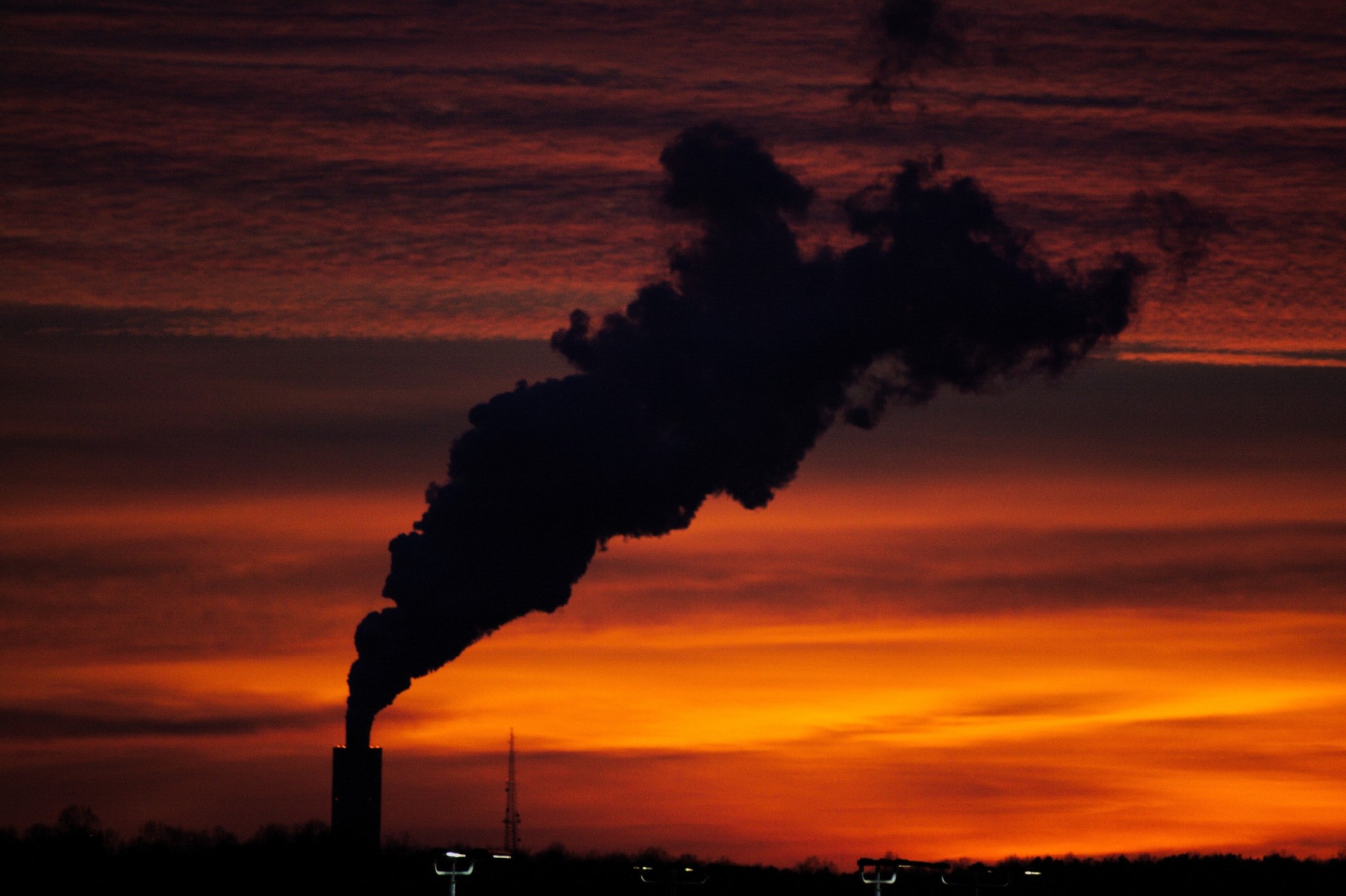 greenhouse gases | Sam Jotham Sutharson on UnSplash