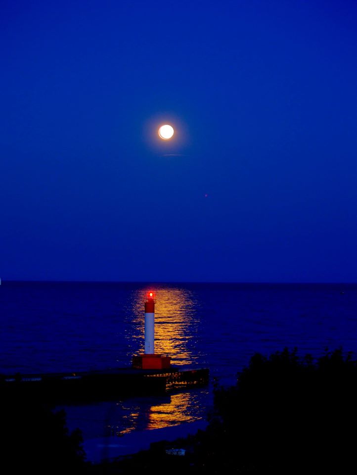 Moon Rising over Oakville Lighthouse  &  Pier | Brian Grey