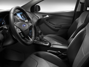 2016-Ford-Focus-Coupe-Hatchback-SE-4dr-Hatchback-Interior | Interior of Ford Focus Hatchback for 2016 | Ford Motor Canada