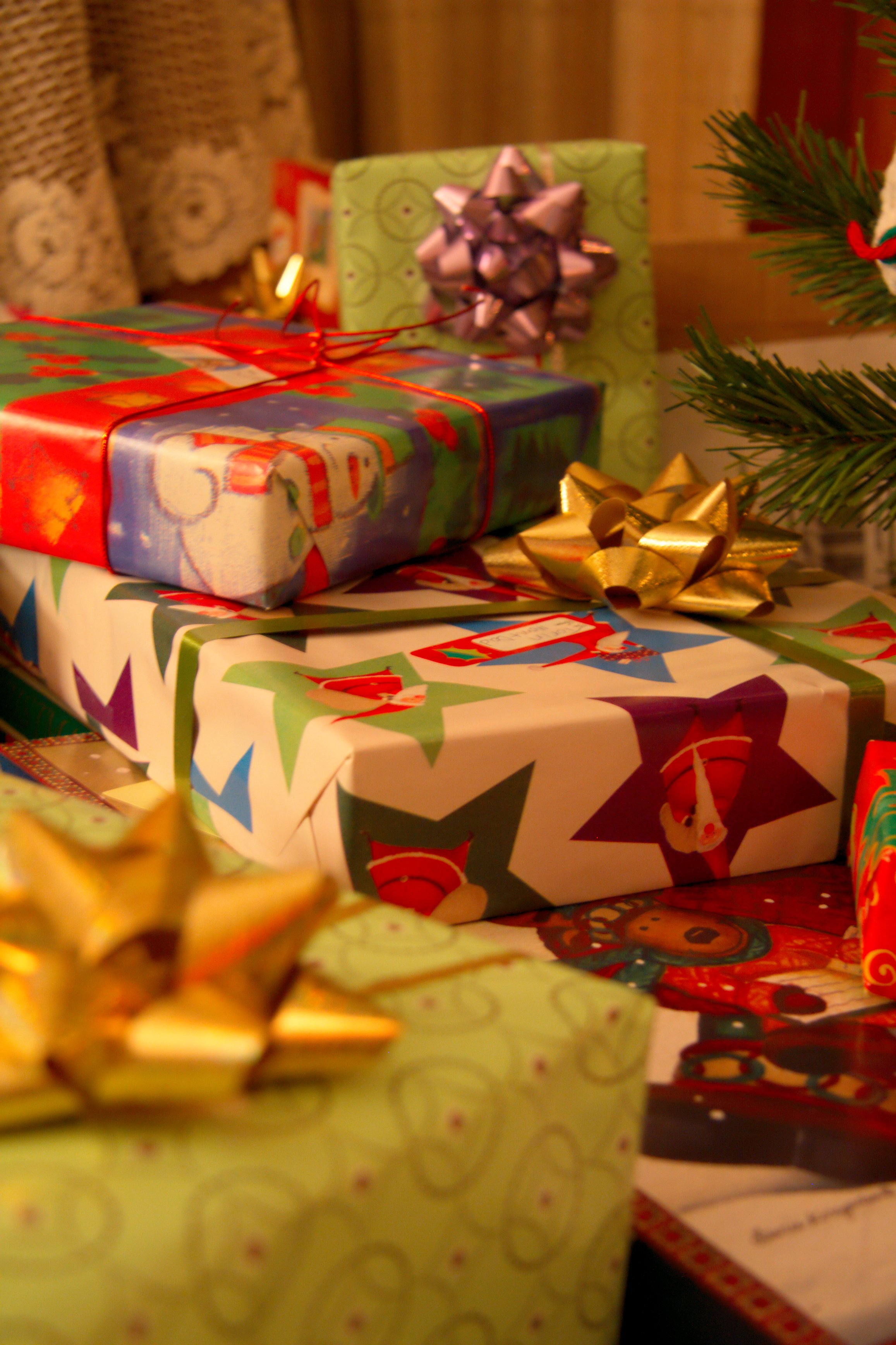 Wrapped Christmas Presents | Mulad  -  Foter.com  -  CC BY
