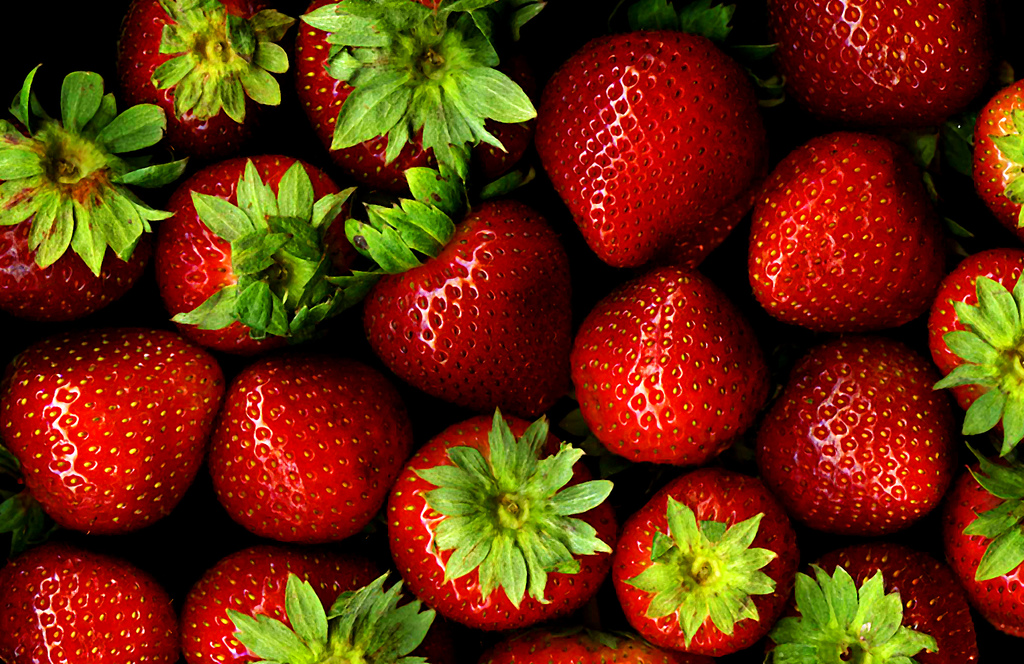 Fresh strawberries | Sharon Mollerus via Foter.com  -  CC BY