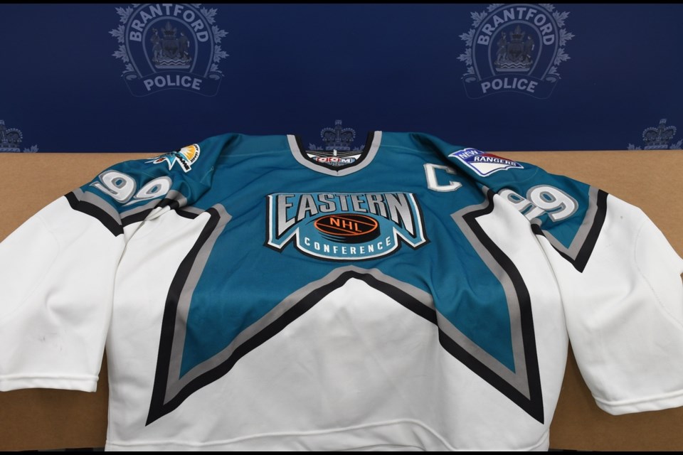 Wayne Gretzky's Eastern NHL Conference jersey