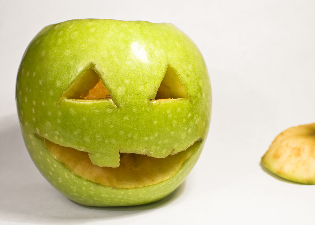 Carved Apple | |Chris|  -  Foter  -  CC BY 2.0