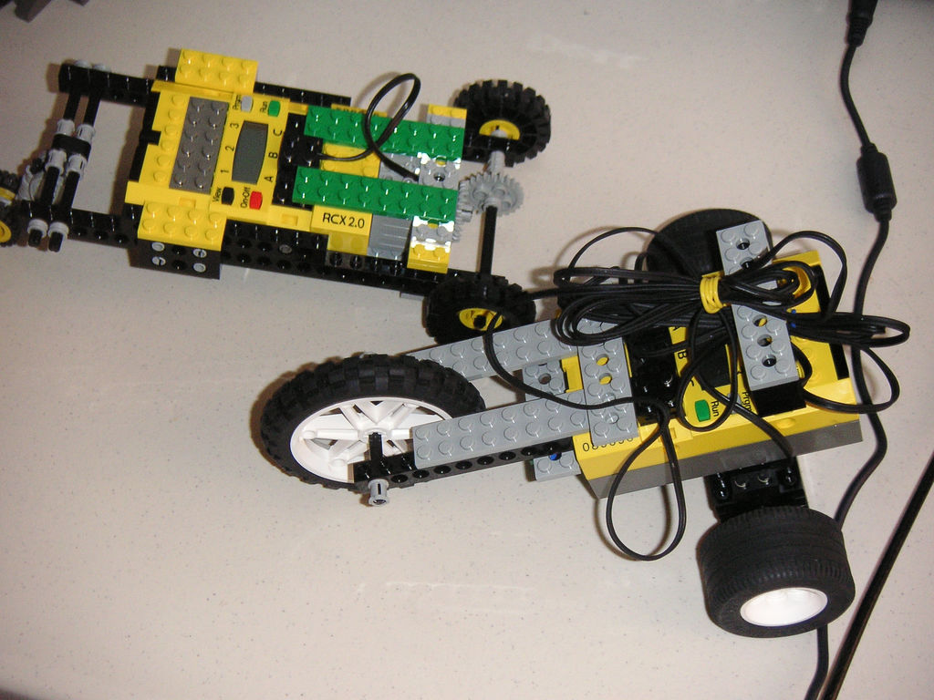 Lego Robotics | firepile  -  Foter  -  CC BY