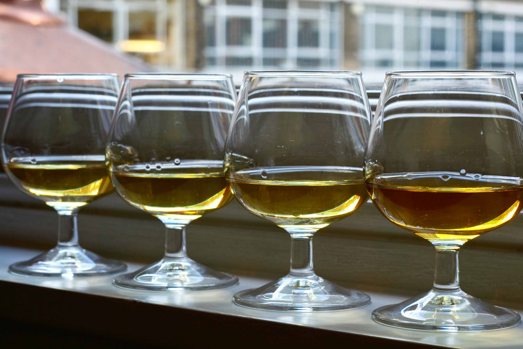 Scotch tasting outside on the patio | sashafatcat  -  Foter  -  CC BY