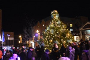 Lit Christmas Tree |  The lights were lit for Downtown Oakville