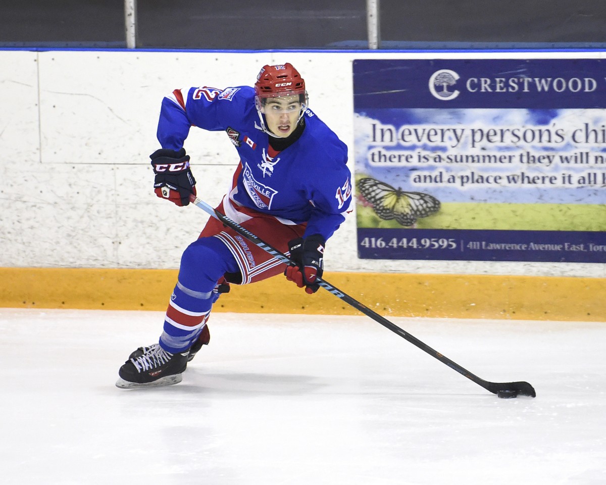 Dec 6, 2015 : Ontario Junior Hockey League game action between Oakville and St. Michael
