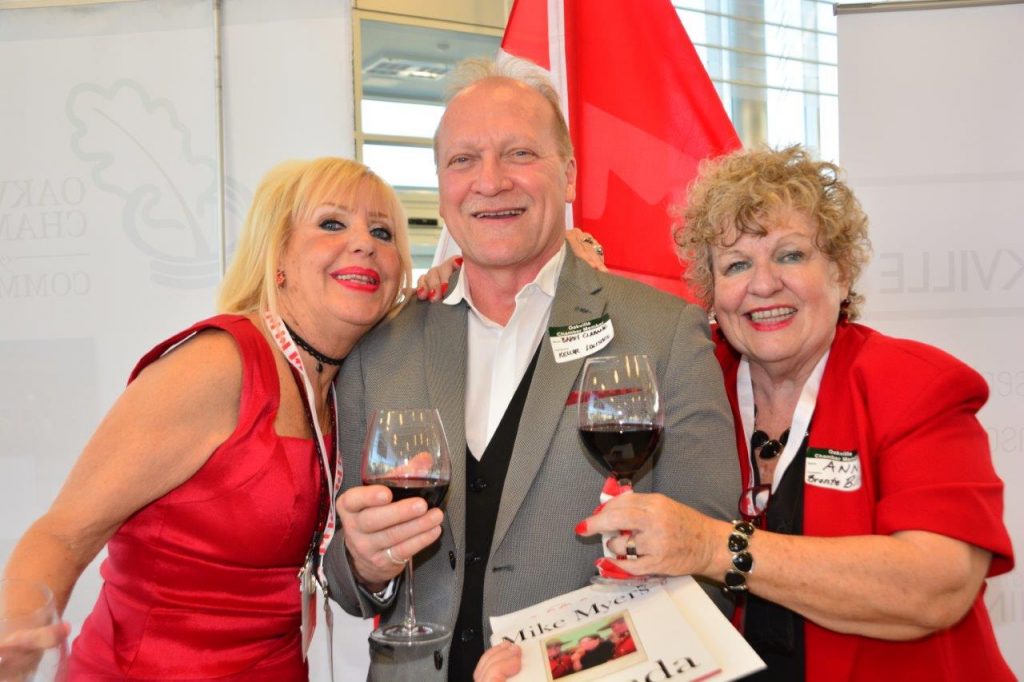 Oakville Chamber of Commerce, Bronte BIA, Ann Sargeant, |  Enjoying a glass of wine with friends at the Oakville Chamber of Commerce