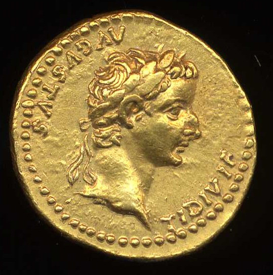 Ancient Roman Gold Coin | portableantiquities  -  Foter  -  CC BY-ND