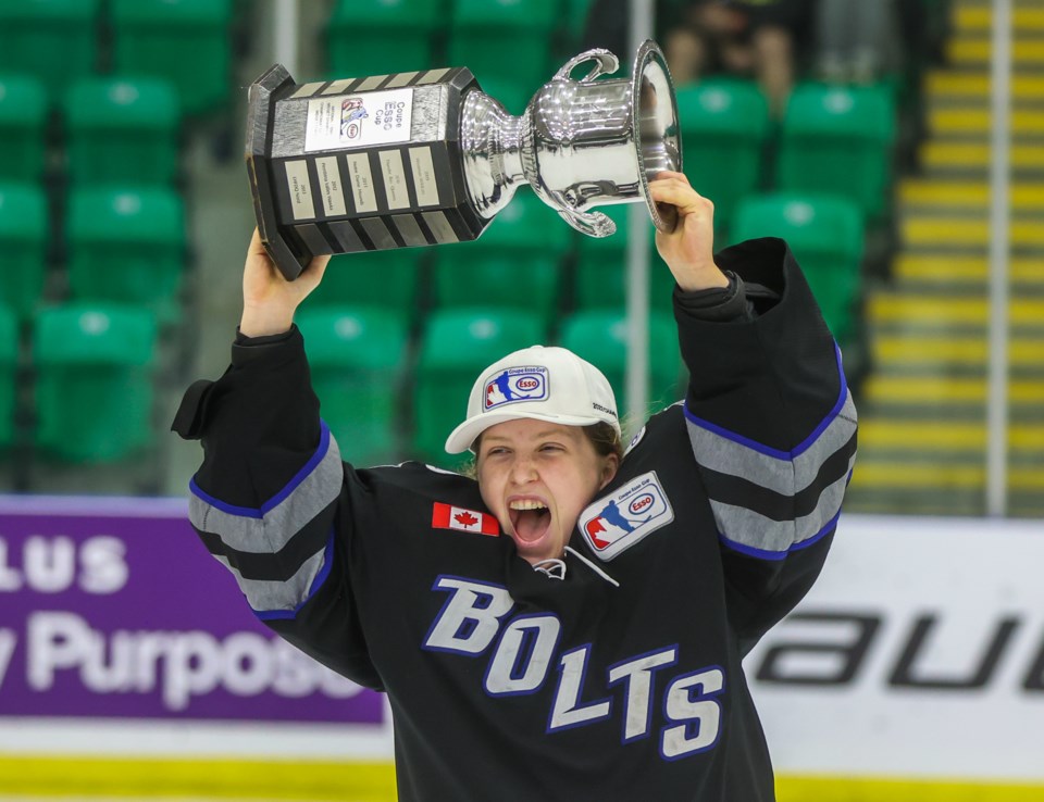SPORTS-Esso Cup Final BWC 1723 web