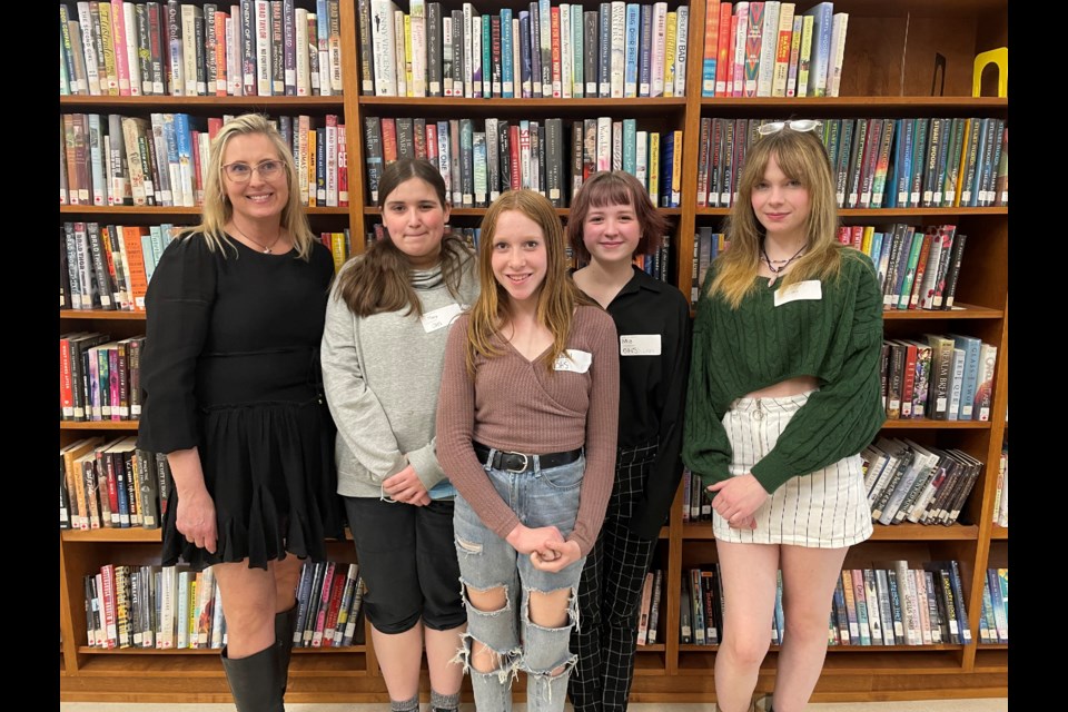 Oilfields High School learning commons facilitator Cindy Watts is shown with students Macy Richardson, Rachael Welsh, Mia Fleshman and Amber Goddard at the Volunteer Appreciation Event. 